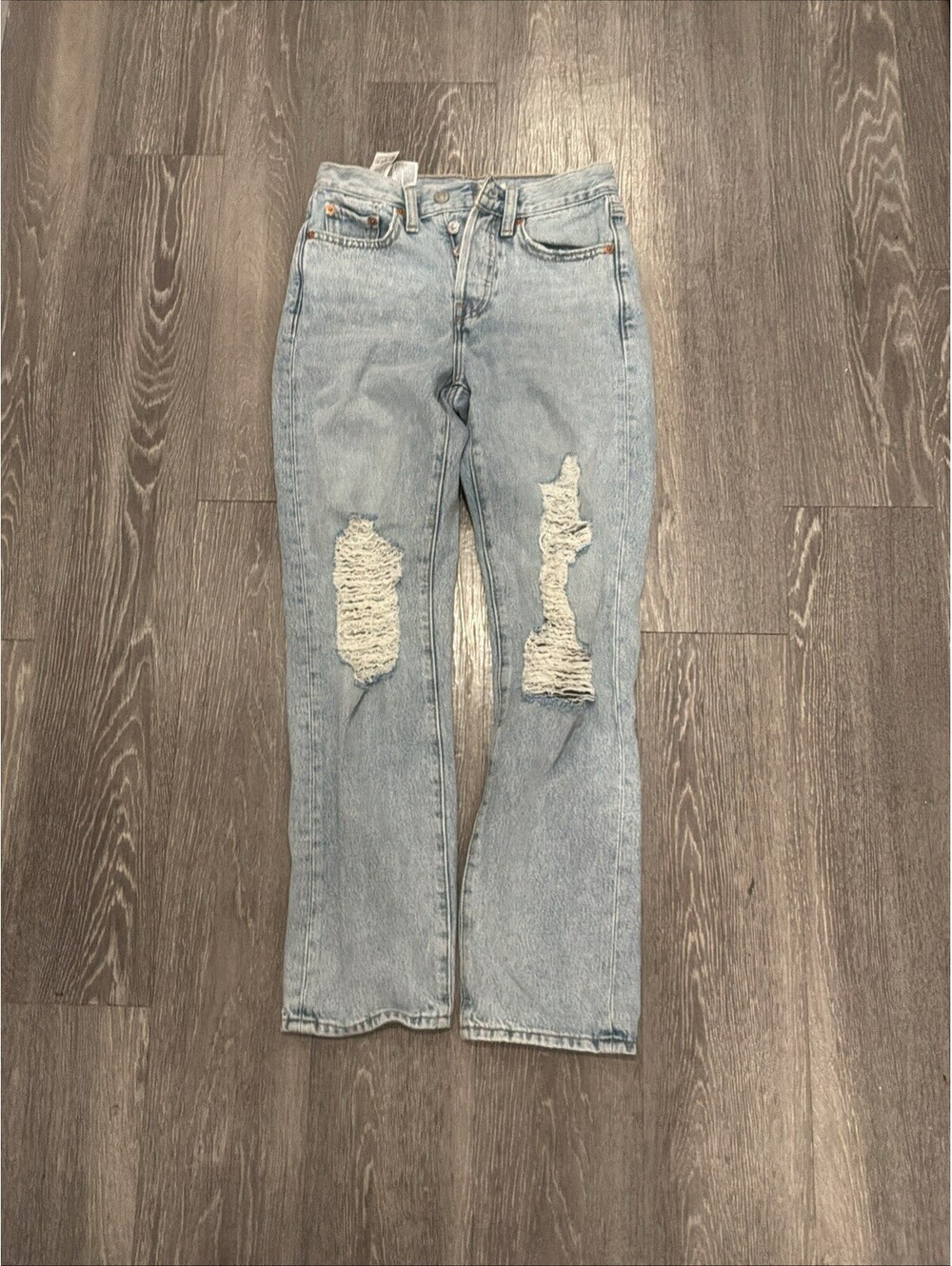Levi's Wedgie Straight Jeans light wash size 24